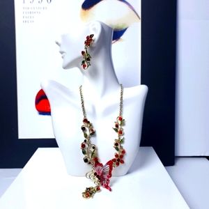 Fashion Jewelry Earrings and Chain